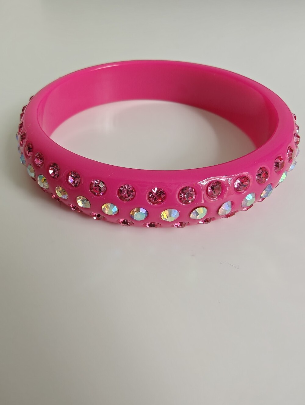 Pink lucite curved rhinestone vintage bangle bracelet